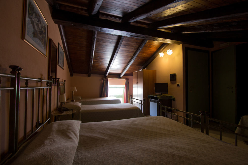 Hotel Posta Siraküza Dış mekan fotoğraf