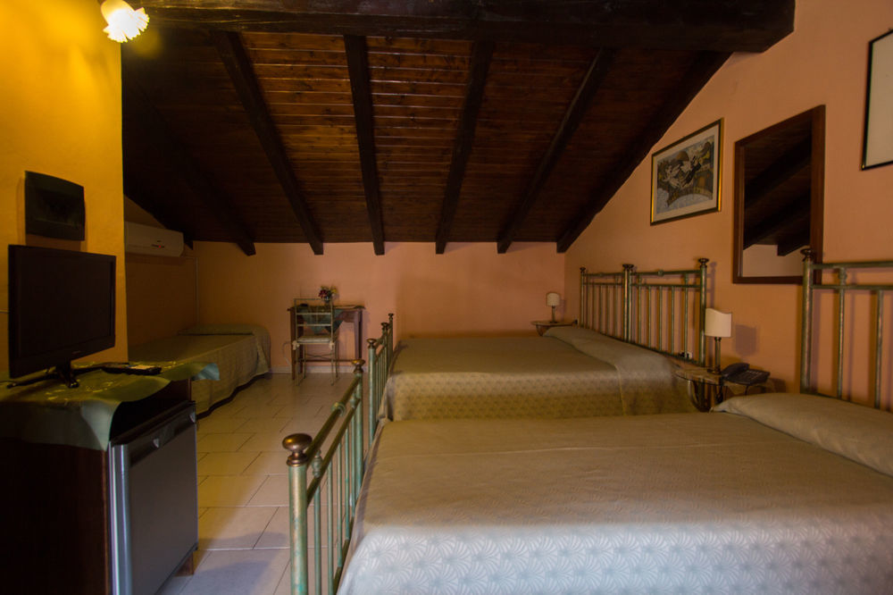 Hotel Posta Siraküza Dış mekan fotoğraf