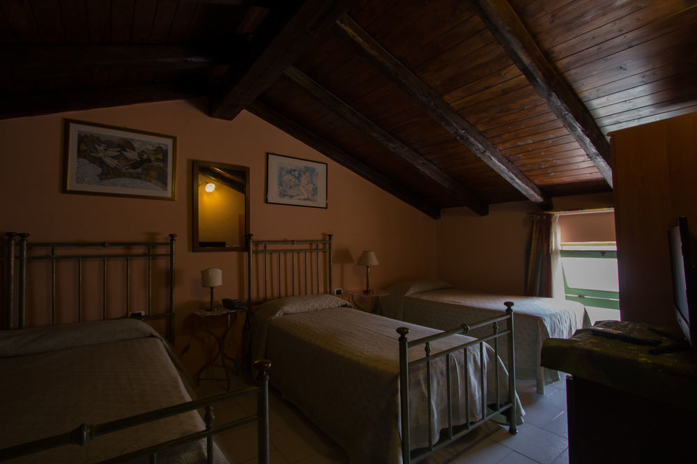 Hotel Posta Siraküza Dış mekan fotoğraf