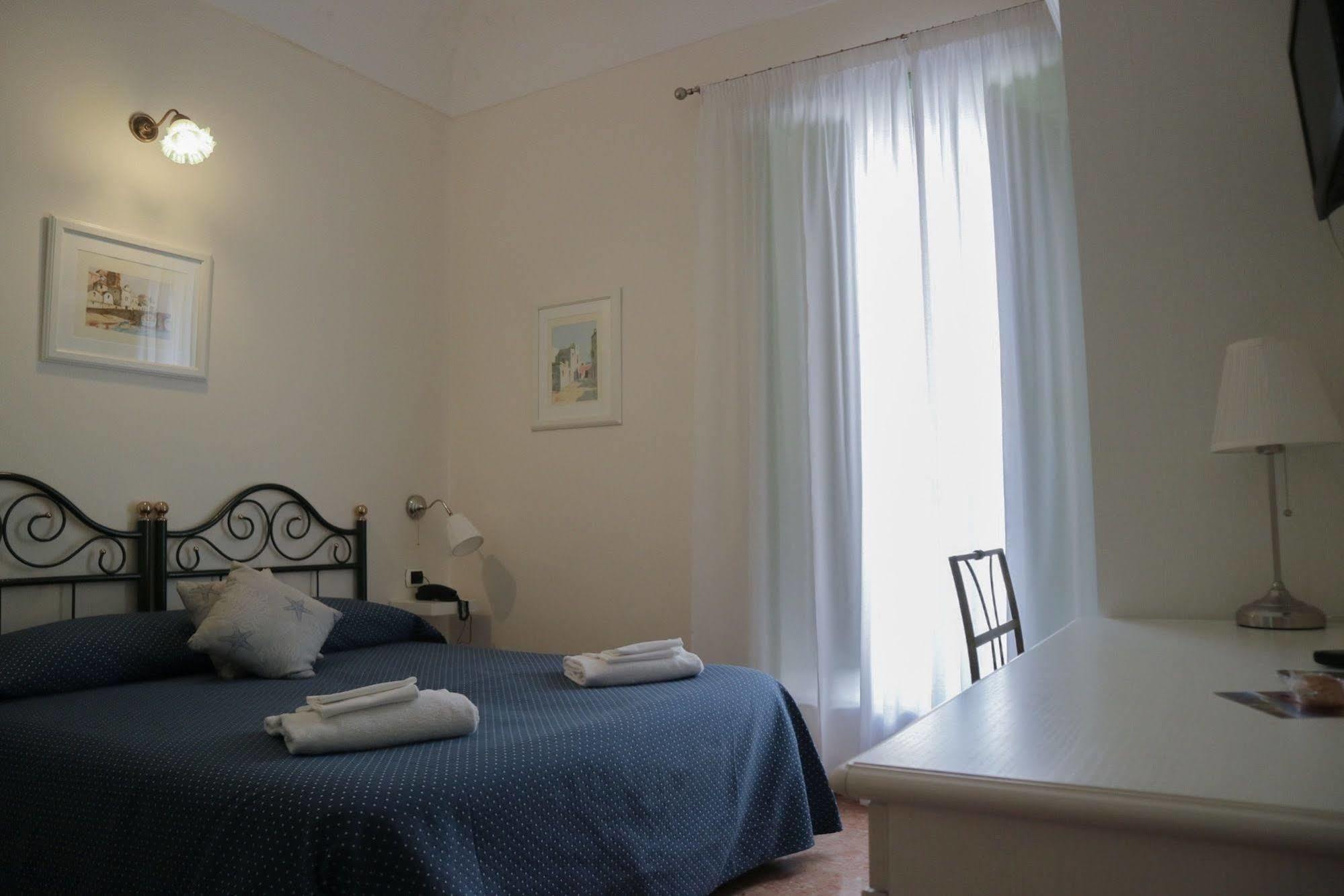 Hotel Posta Siraküza Dış mekan fotoğraf